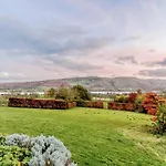 Sharrow View Casa vacanze *